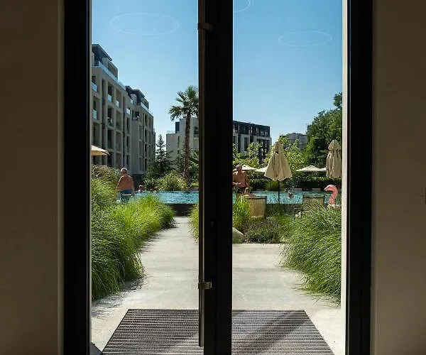 Sea Pearl Lejlighed *